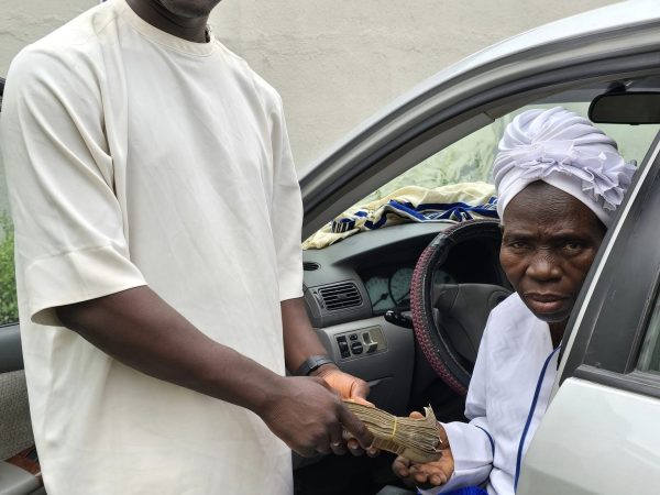 79-Year-Old Woman Receives Financial Blessing from Evangelist Victor Owolabi After Nine-Day Dry Fast