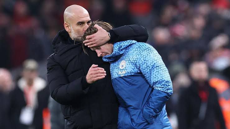 Guardiola, ‘De Bruyne is not leaving Manchester City’.