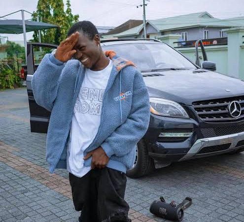 “Davido is living a fake life” DJ Chicken abuses Davido.