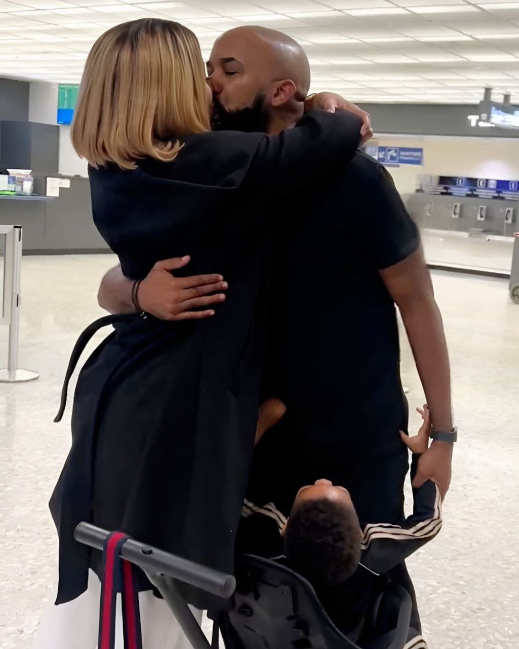 Banky W relocates from Nigeria to the US with his family.